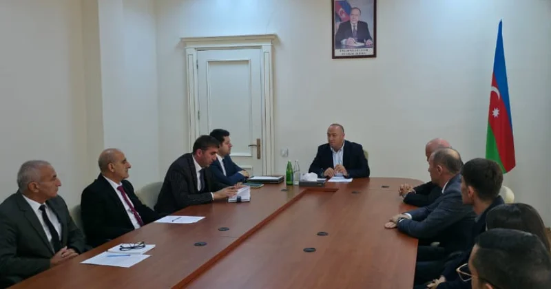 Kənd Təsərrüfatı Nazirliyinin Aparat rəhbəri Astarada vətəndaşların müraciətlərini dinləyib