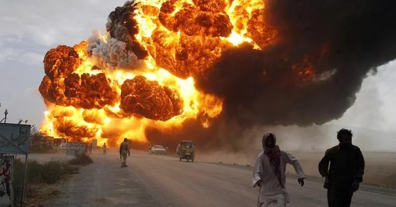 Pakistanda zavodda partlayış: 12 nəfər ölüb, onlarla insan yaralanıb