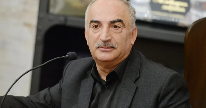 Natiq Rəsulzadə: Ədəbiyyatçılar və dilçilər mümkün qədər xarici sözlərdən istifadəni minimuma endirməlidilər