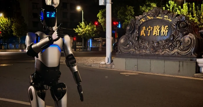 Çinə məxsus robot yürüş rekordu vurub