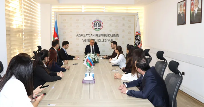 Vəkillər Kollegiyasının sədri yeni vəkil köməkçiləri ilə görüşüb