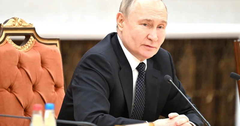 Владимир Путин: Россия готова к мирным переговорам, но ее устраивает и текущая динамика