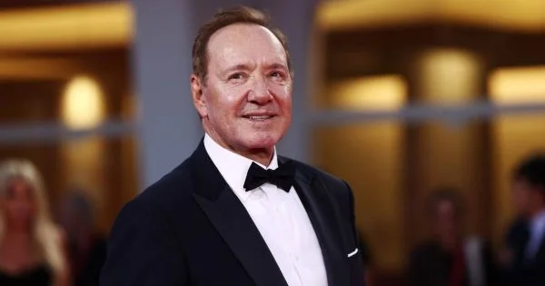 Zorlama ittihamları məşhur aktyoru çökdürüb : Evsiz qalmışam, ancaq...