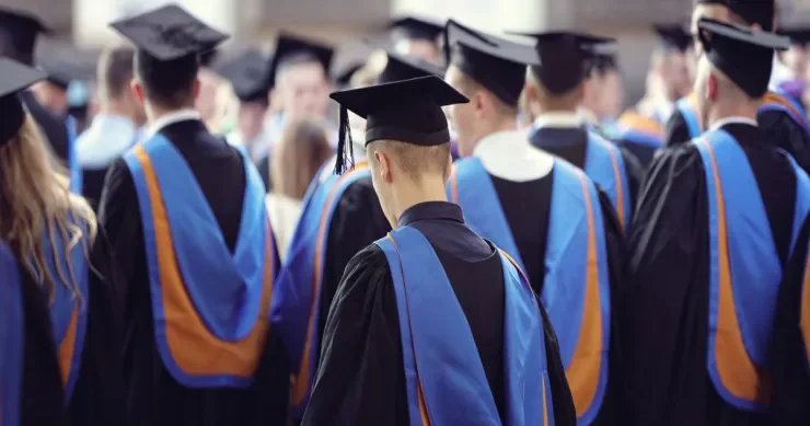 İmtahansız xaricdə təhsil Kimlərin diplomu qətiyyən tanınmır?