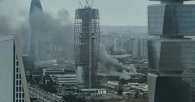 Babəkdə avtomobil təmiri sexində yanğın Video