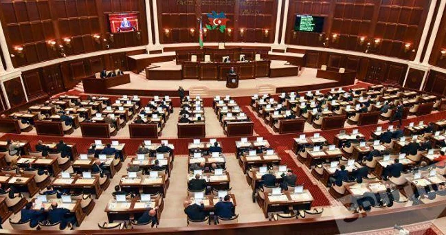 “Keyfiyyətli ət və ərzaq məhsulları aztəminatlı əhali üçün əlçatmaz olub” Deputat