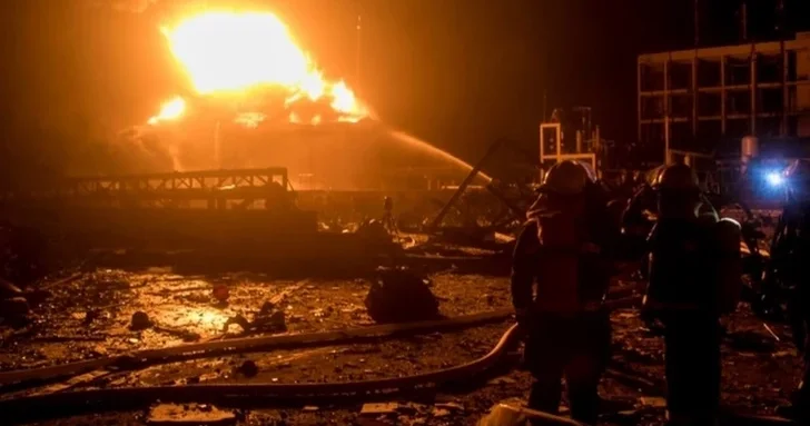 Масштабная катастрофа: взрыв на химическом предприятии в Пакистане унес 16 жизней