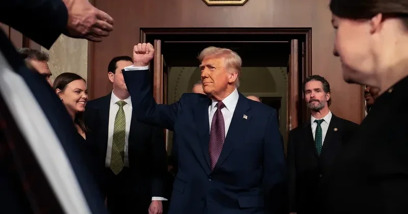 Tramp barədə gözlənilməz etiraf: Bizi hədələdi, qarşısında diz çökdük