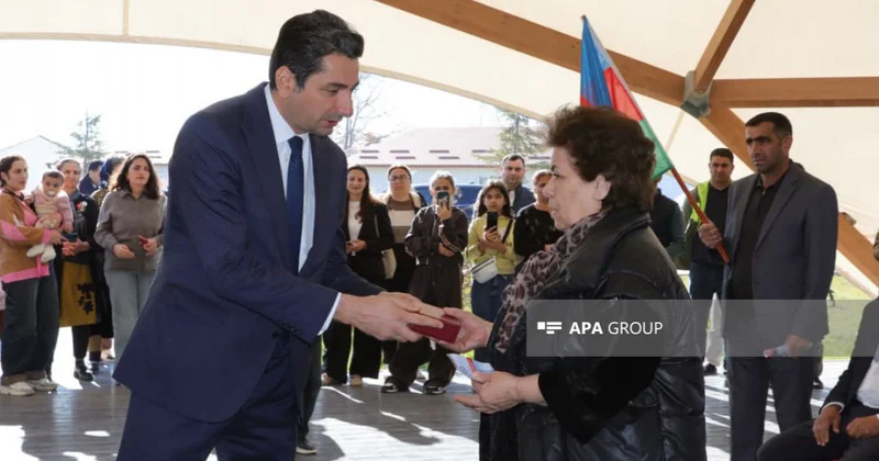 Xocalı şəhərinə daha 136 sakin köçürülüb FOTO