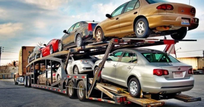 Azərbaycan Gürcüstandan avtomobil alışını 40 faiz azaldıb