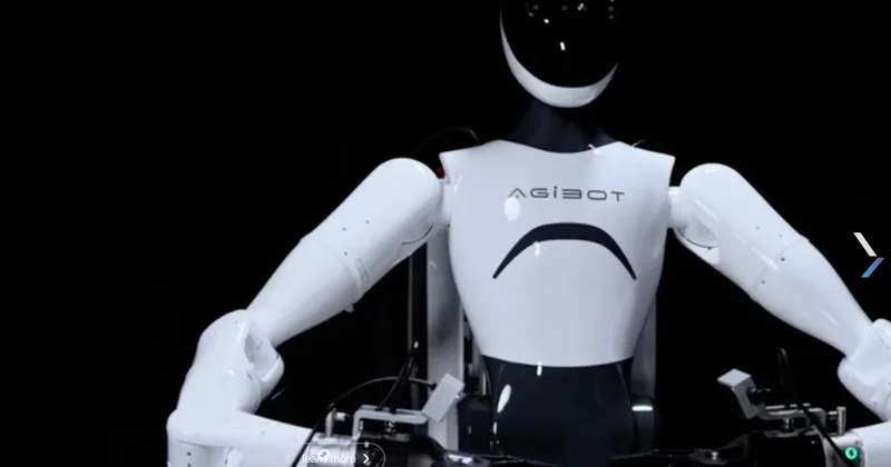 Гуманоидный робот AgiBot установил мировой рекорд, пройдя 106 км от Сучжоу до Шанхая