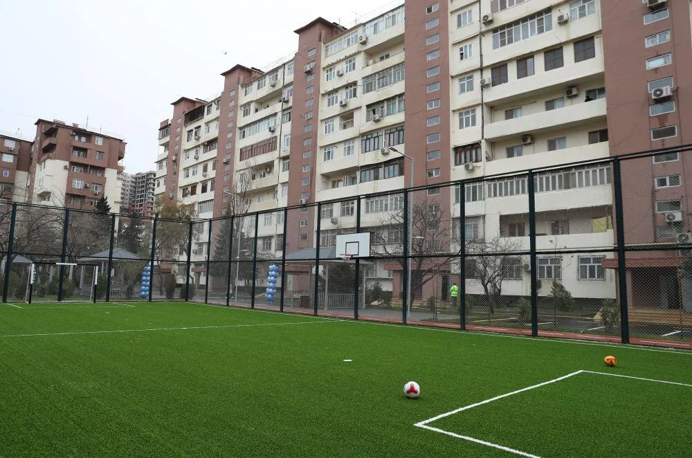 Bakıda bu binada qaz sızması var Partlayış ola bilər VİDEO