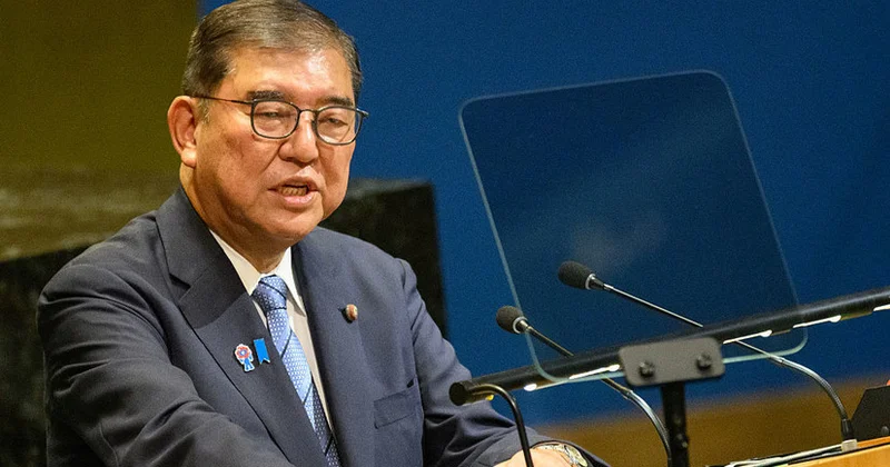 Yaponiyanın keçmiş Baş naziri nüvə silahı ilə bağlı xəbərdarlıq edib