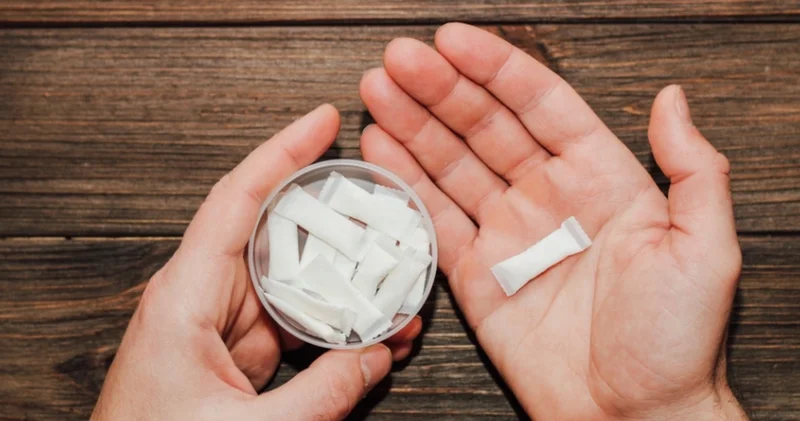 Snus təhlükəsi böyüyür: Məktəblilər arasında gizli epidemiya