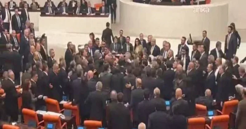 Türkiyə Böyük Millət Məclisində dava düşüb