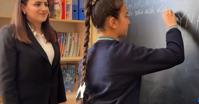 Azərbaycanda şagirdlərə Göytürk əlifbası öyrədilir GÖRÜNTÜLƏR