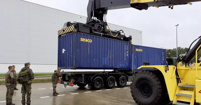 НАТО открывает второй логистический центр для транзита оружия в Украину