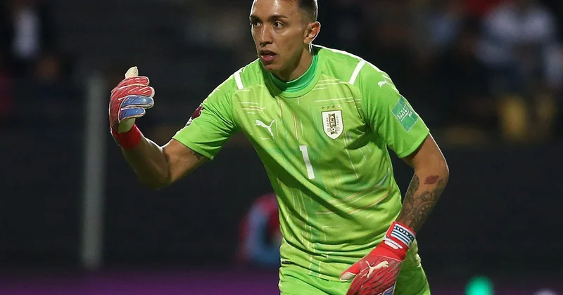 “Qalatasaray”ın sabiq qapıçısı tarix yazıb