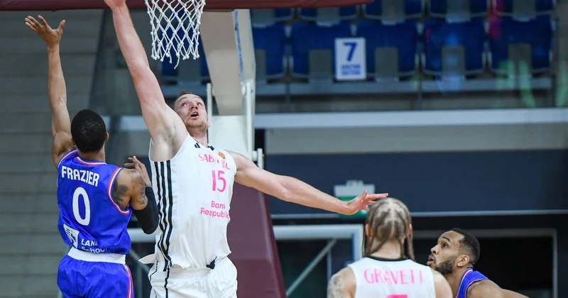 Американский легионер: Просто одной победой над чемпионом нельзя изменить все