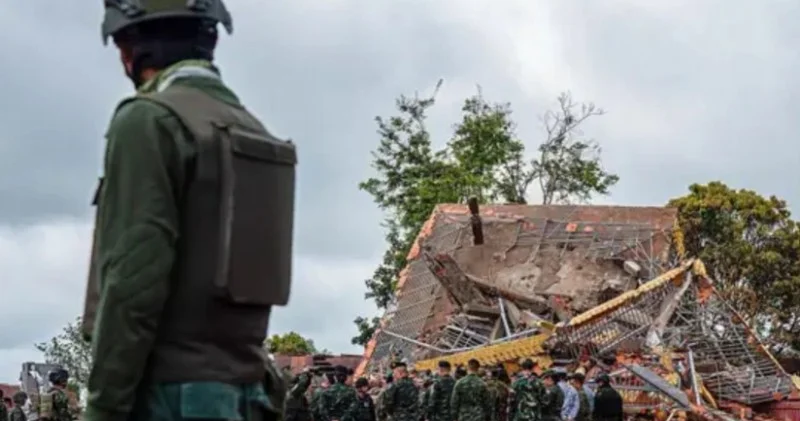 Kamboca və Tailandda təxminən bir milyon vətəndaş təxliyə edilib