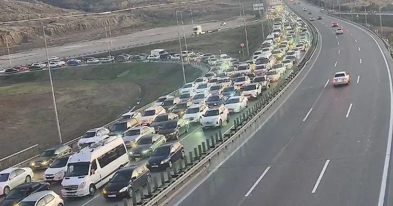 Bakıda 21 istiqamətdə tıxac var