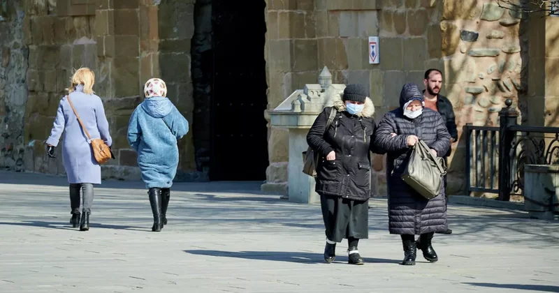 В Грузии стали жить лучше: уровень абсолютной бедности снизился до 9,4%