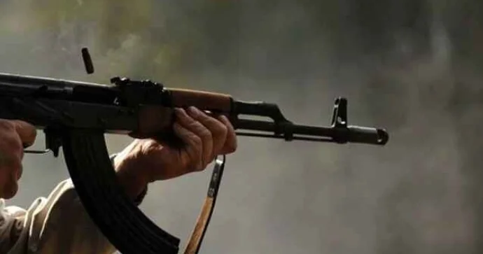 Silahlı atışma oldu 10 ölü, 10 yaralı