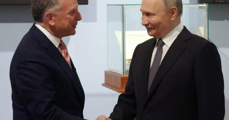 “Kremlin şərtləri və “biznesmenlər diplomatiyası“ “The Wall Street Journal“