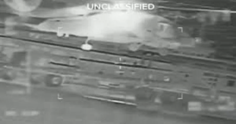 Момент захвата нефтяного танкера с венесуэльской нефтью ВИДЕО