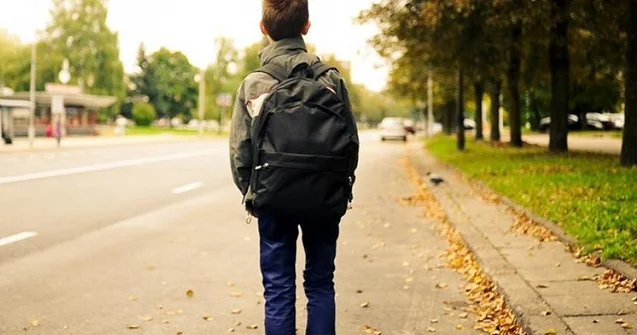 Məktəblilər arasında yayılıb: fəsadları olacaq Qadağa təklifi