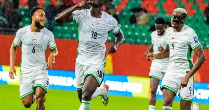 Bu turnir də 4 ildən bir keçiriləcək