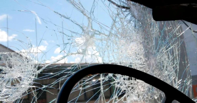 Polisin əmrinə tabe olmadı, qəza törətdi: 5 ÖLÜ