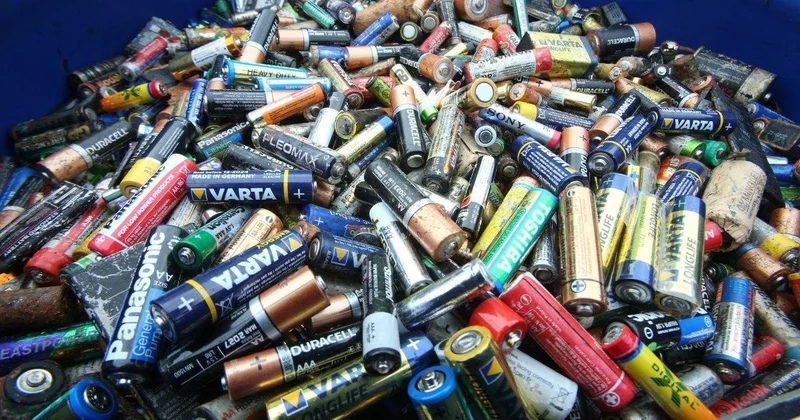 Britaniyada ilk Avropa natrium ion batareyası hazırlanıb