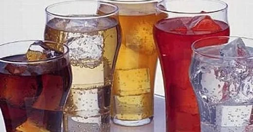 Şirin içkilər xərçəng riskini artırır