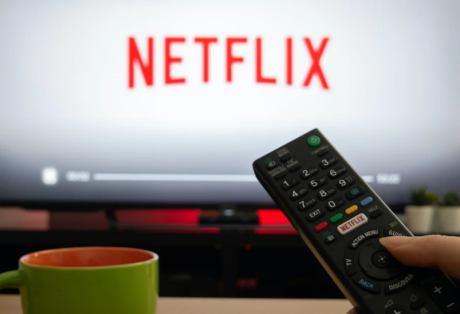 “Netflix” abunəçilərinin sayı 300 milyonu ötüb AZƏRTAC