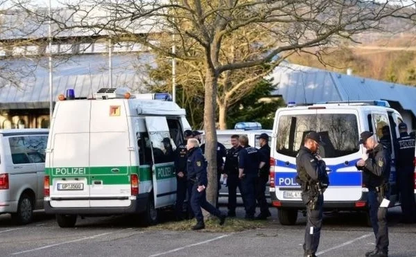 Bavariyada bıçaqlı hücum: ölənlər və yaralılar var