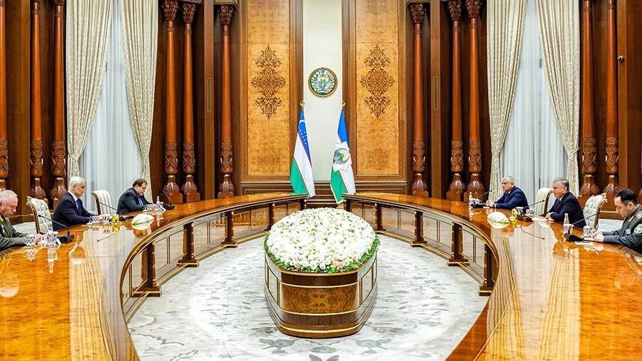 Mirziyoyev və Belousov iki ölkənin strateji tərəfdaşlığının gücləndirilməsini müzakirə ediblər