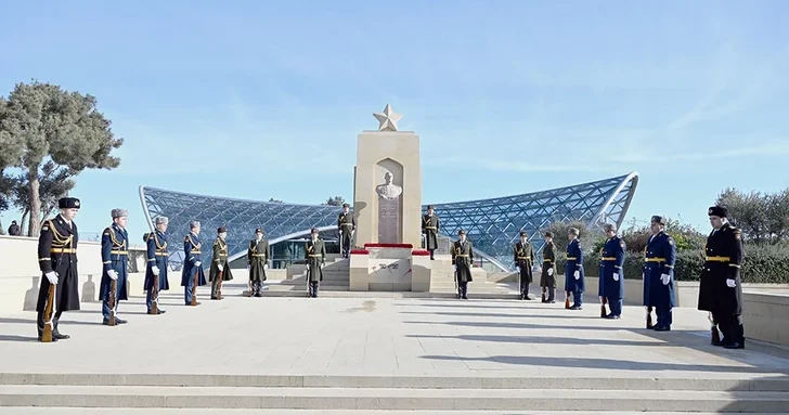 Проведено памятное мероприятие, посвященное 116 й годовщине со дня рождения Ази Асланова