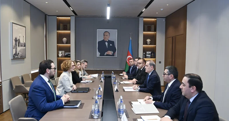 Ceyhun Bayramov NATO Baş katibinin müavini ilə görüşdü