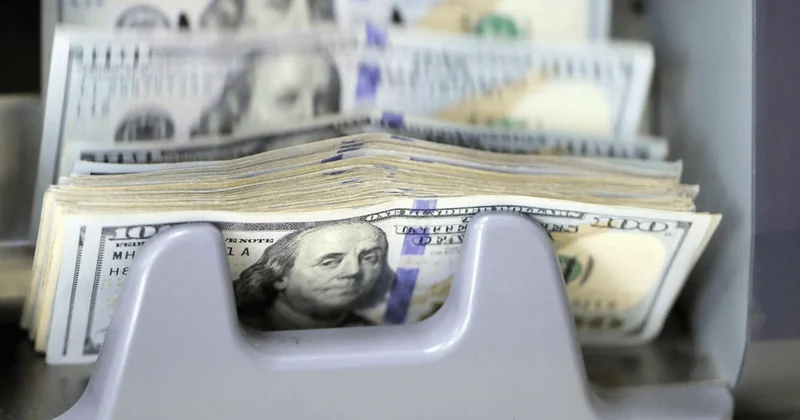 Trampın sözlərindən sonra dollarla bağlı yaranan risk Bizi nə gözləyir?