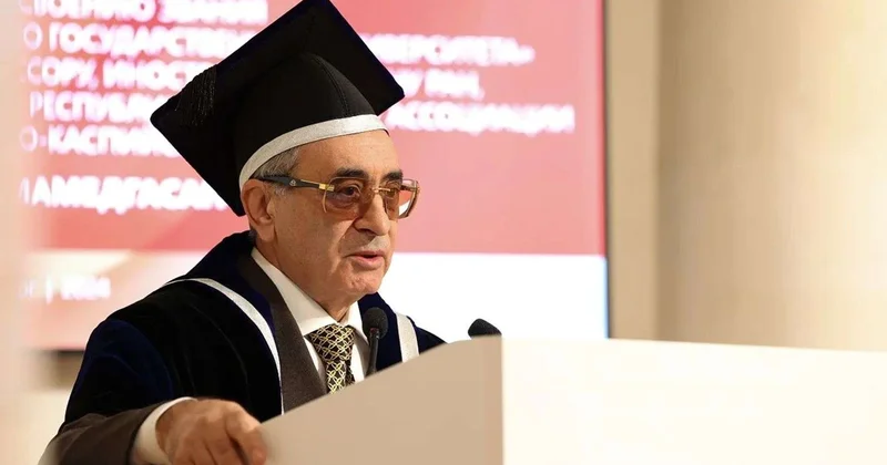 İlham Rəhimova Rusiyada abidə qoydular FOTO