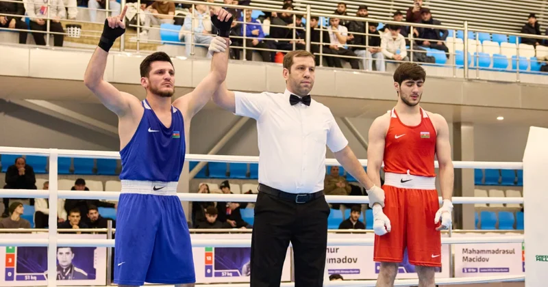 Ölkə çempionatının ilk günündə 24 döyüş keçirilib