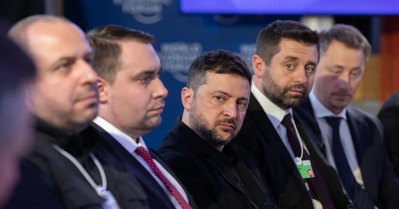 Зеленский: Делегация Украины отправилась в Эмираты на переговоры с США и Россией