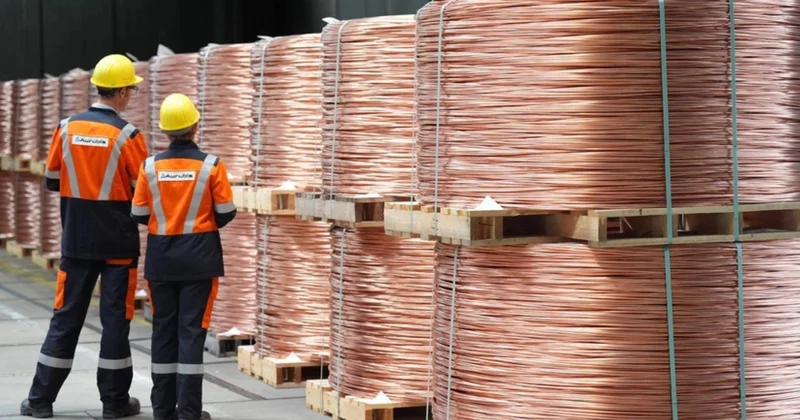 Медь подорожала после решения Трампа об отказе от пошлин на товары из Европы