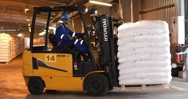 Азербайджан резко увеличил прибыль от продажи карбамида Украине