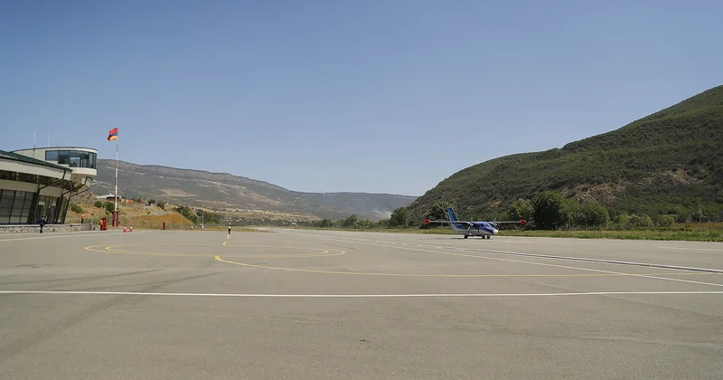 Sərhədlərimizdən 150 metr məsafədə beynəlxalq aeroport olacaq