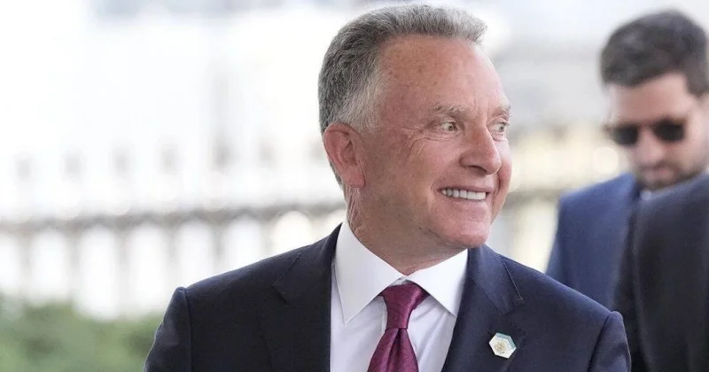 Trampın xüsusi elçisi Moskvaya gəlir