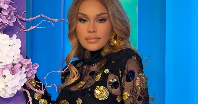 Bloger qardaşından danışan Rəqsanə: Moskvada evimə qonaq gəlmişdi