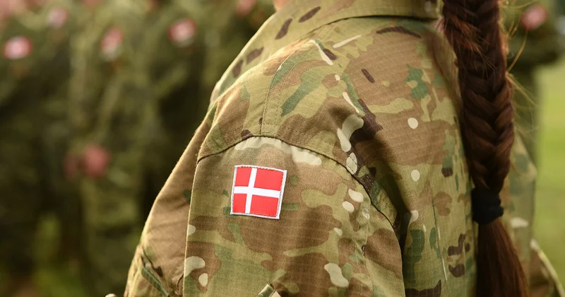 Danimarka Qrenlandiyadan hərbçilərini geri çəkir