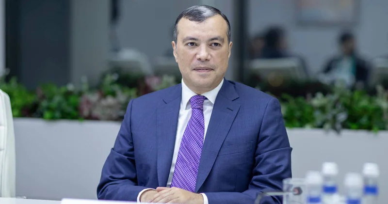 Sahil Babayev sabiq bankiri direktor təyin etdi (FOTO)